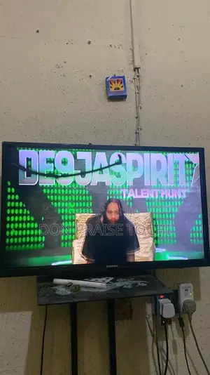 32 Inches Television
