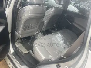 Toyota Highlander 2010 Silver
