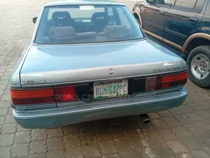 Toyota Camry LE 4dr Sedan (2.2L 4cyl 4A) 2000 Blue