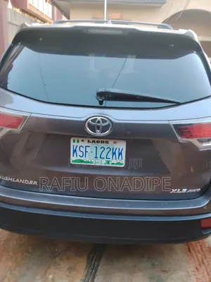 Toyota Highlander 2015 Gray