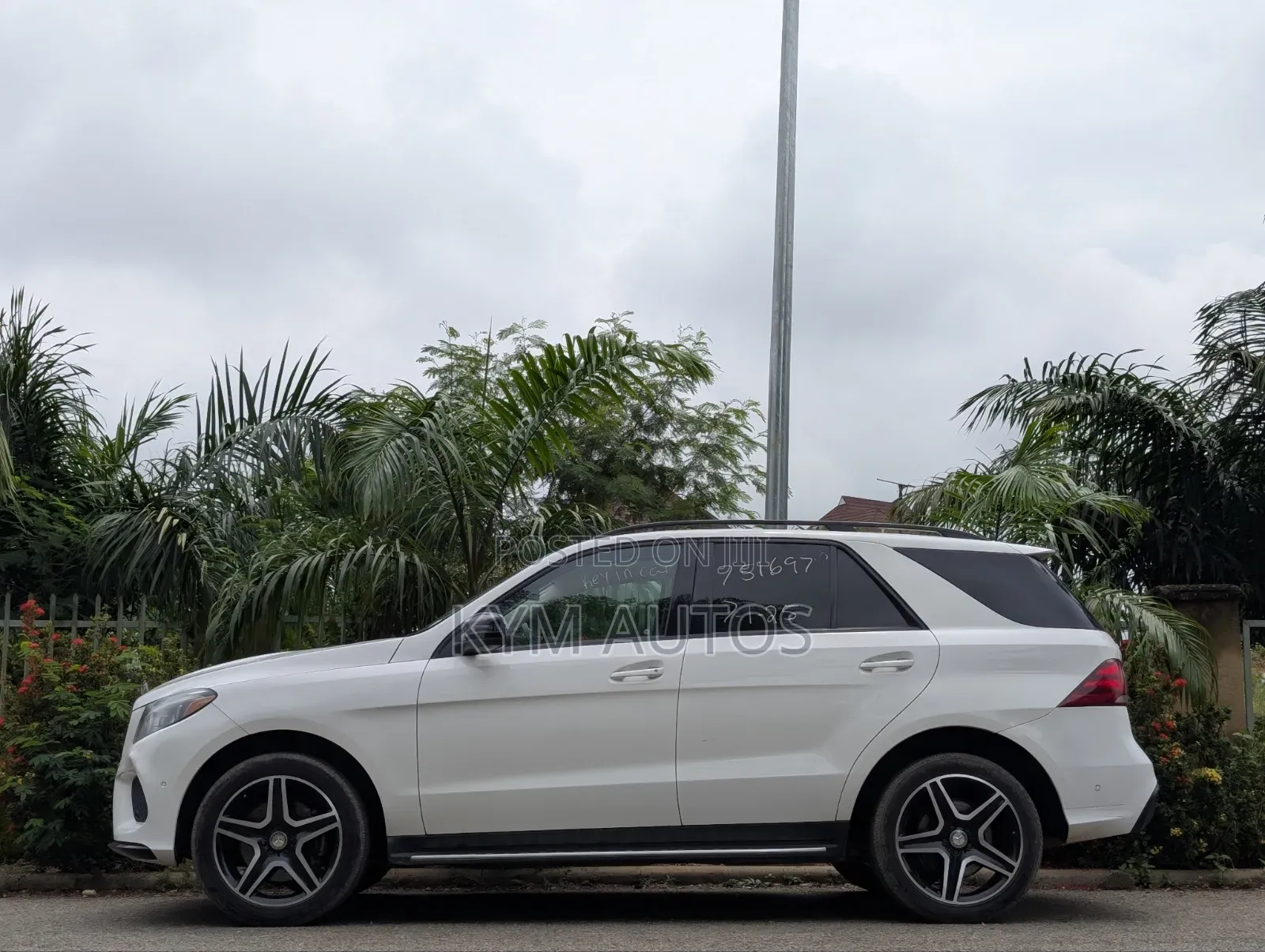 Mercedes-Benz GLE-Class 2016 White