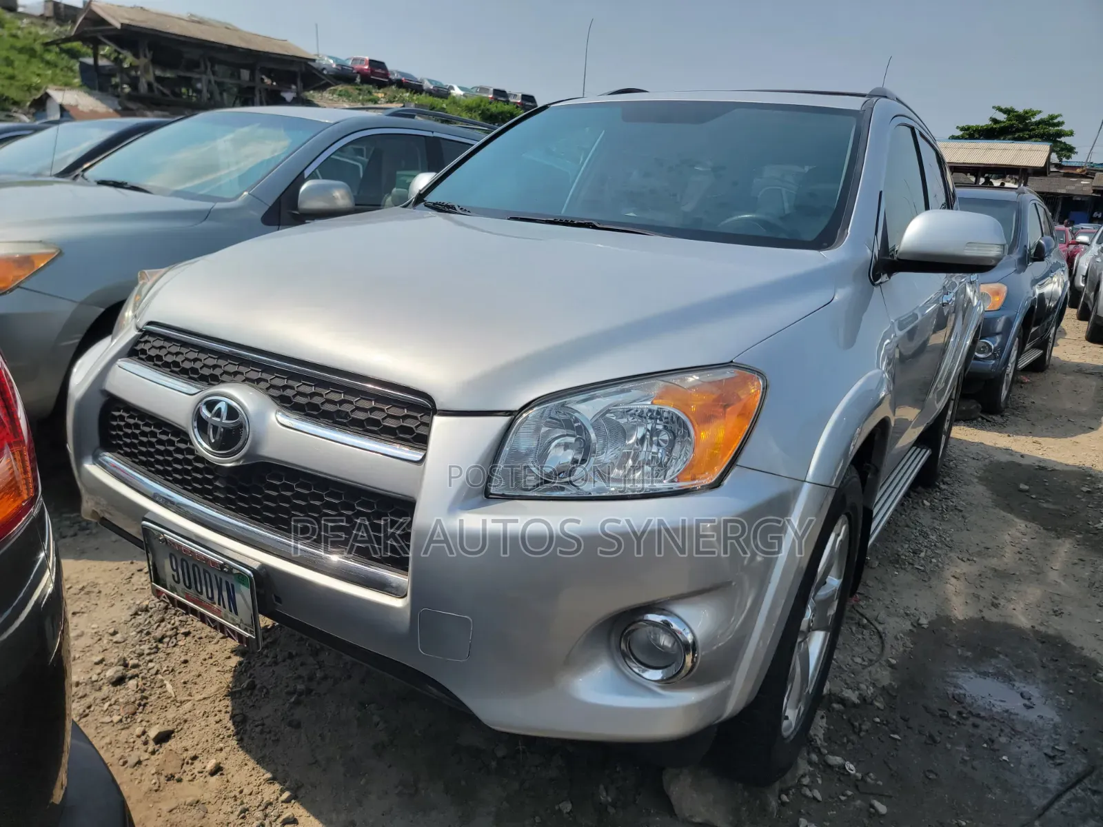 Toyota RAV4 2011 Silver