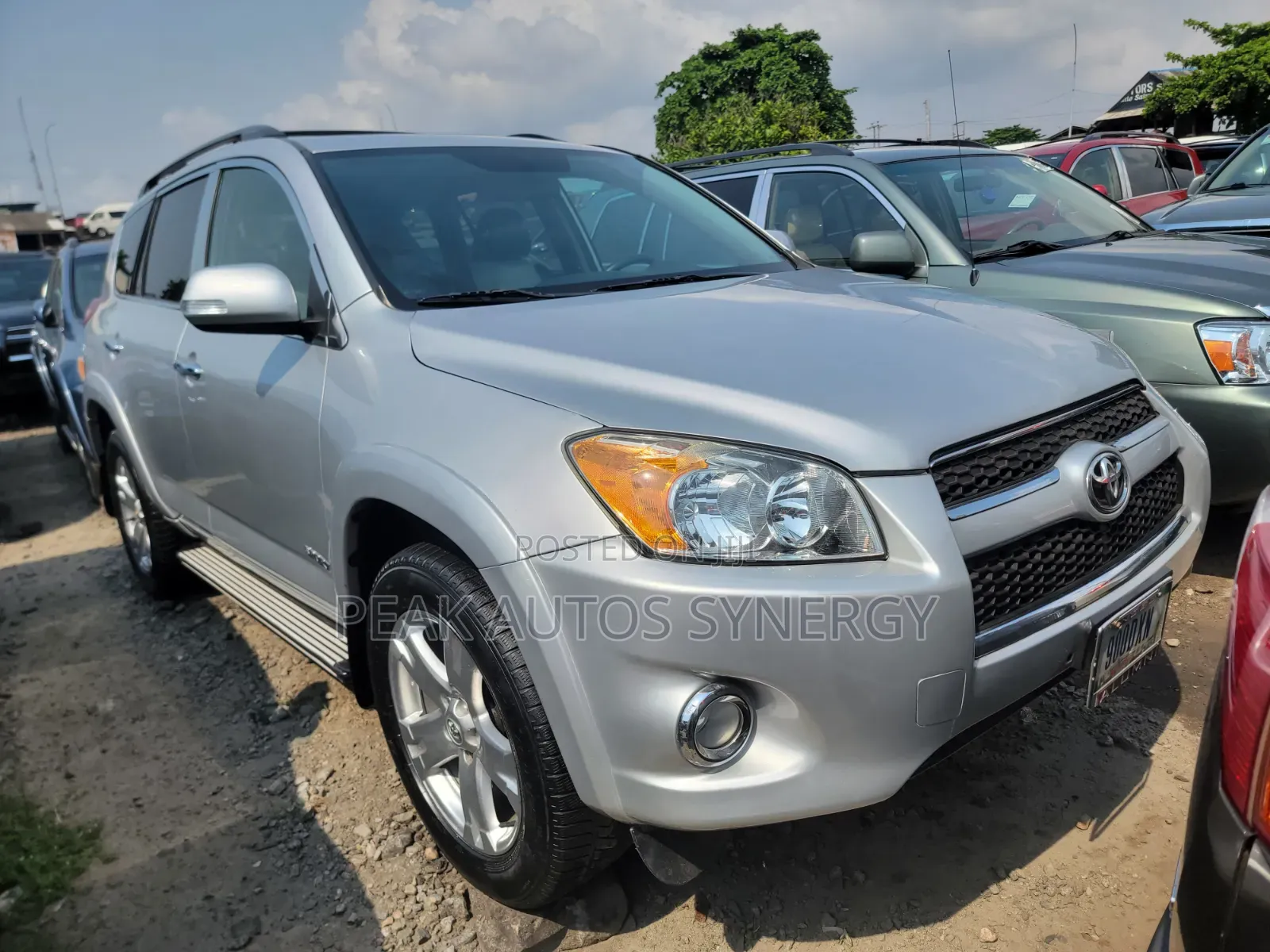 Toyota RAV4 2011 Silver