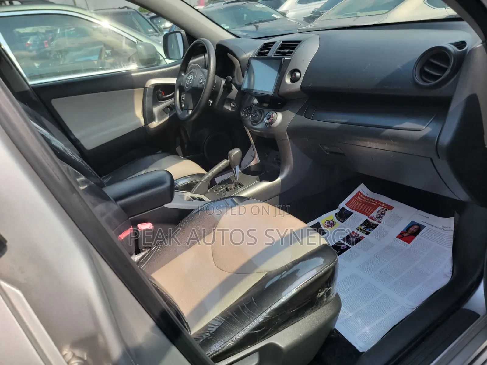 Toyota RAV4 2011 Silver