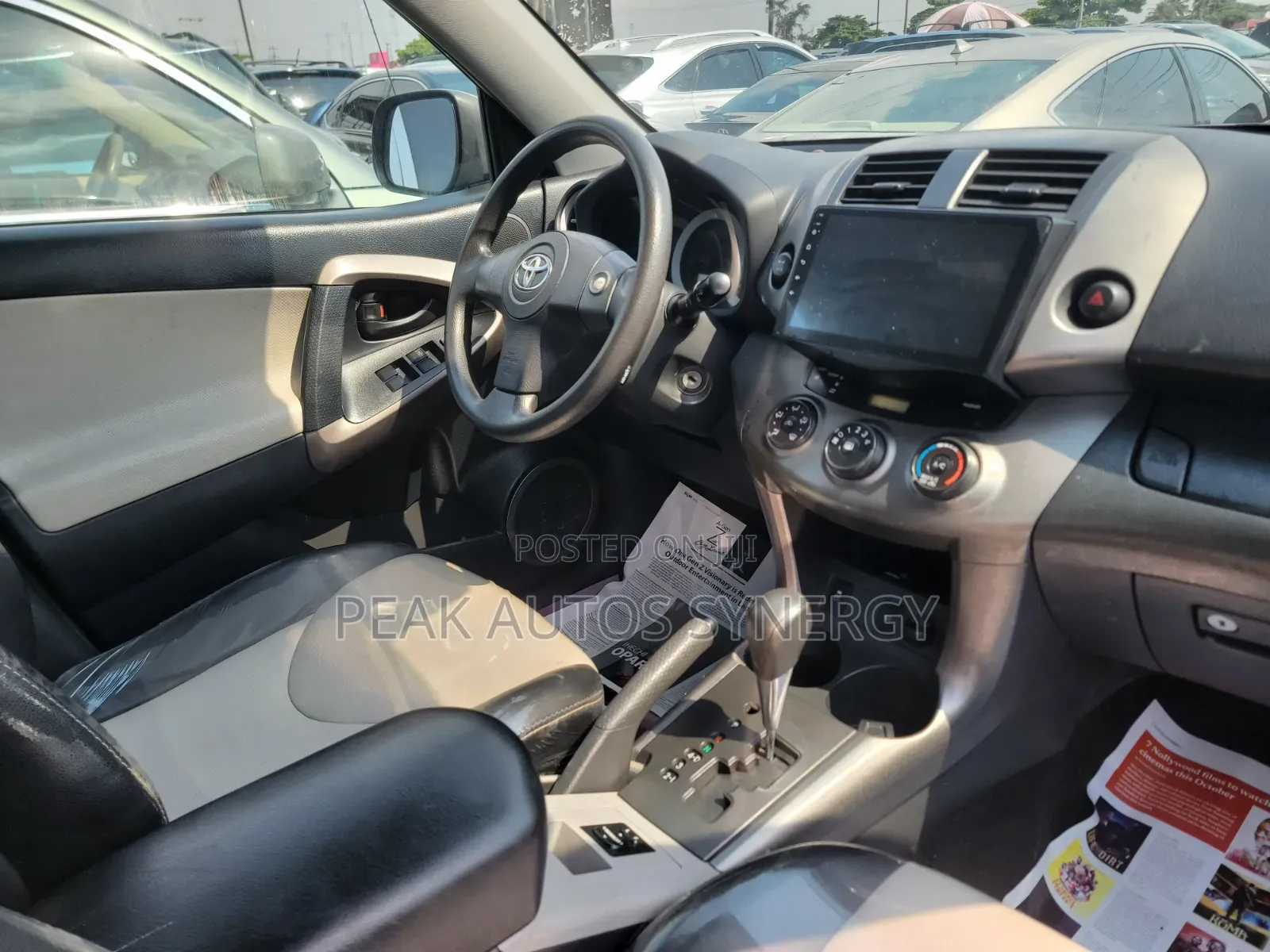 Toyota RAV4 2011 Silver