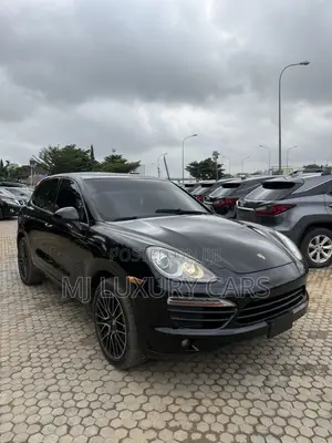 Porsche Cayenne Diesel 2011 Black