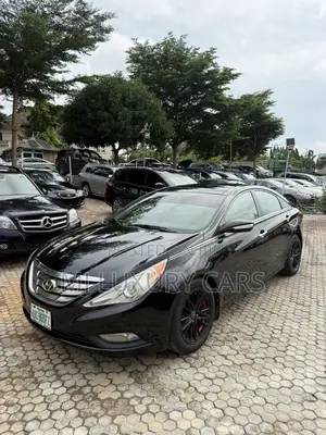 Hyundai Sonata Limited Sedan FWD (2.4L 4cyl 6A) 2013 Black