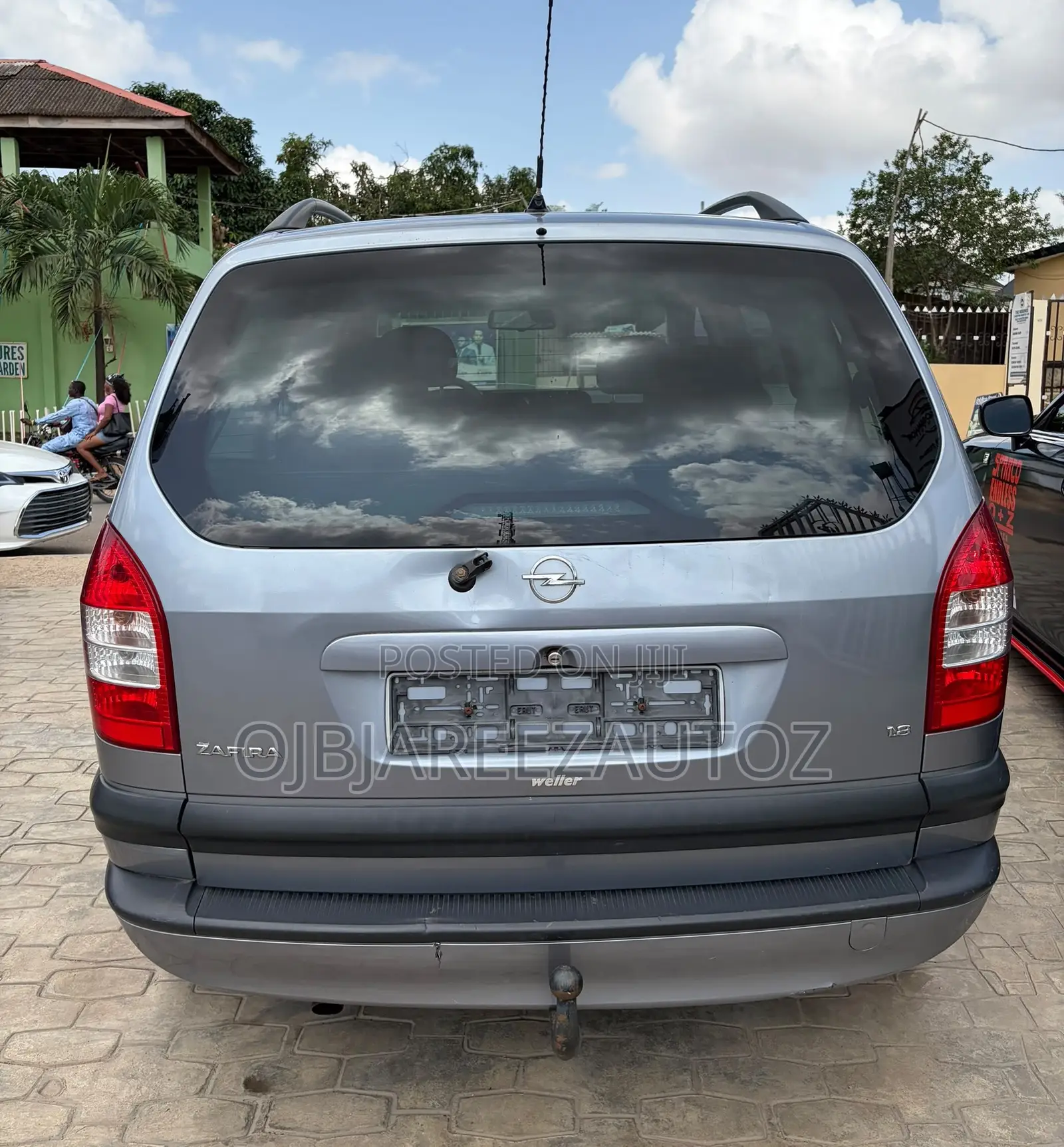 Opel Zafira 2004 Blue