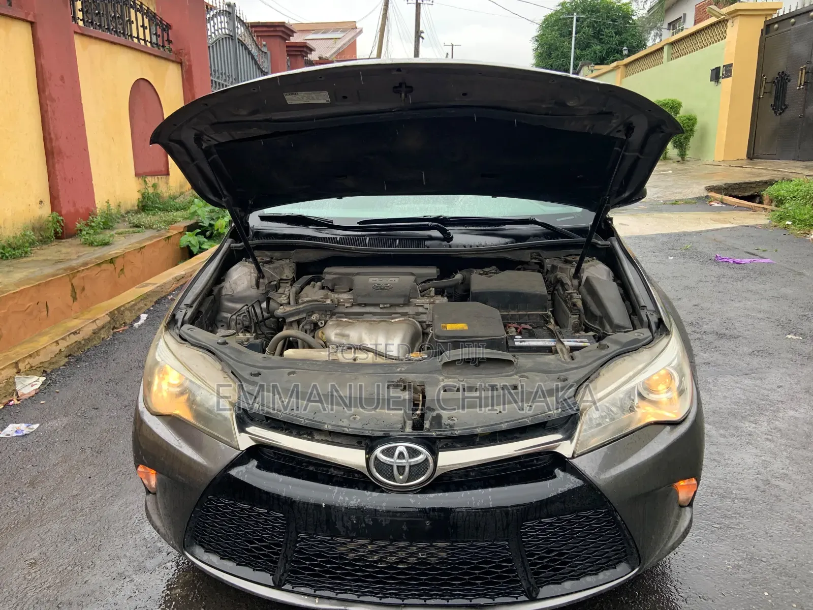 Toyota Camry 2015
