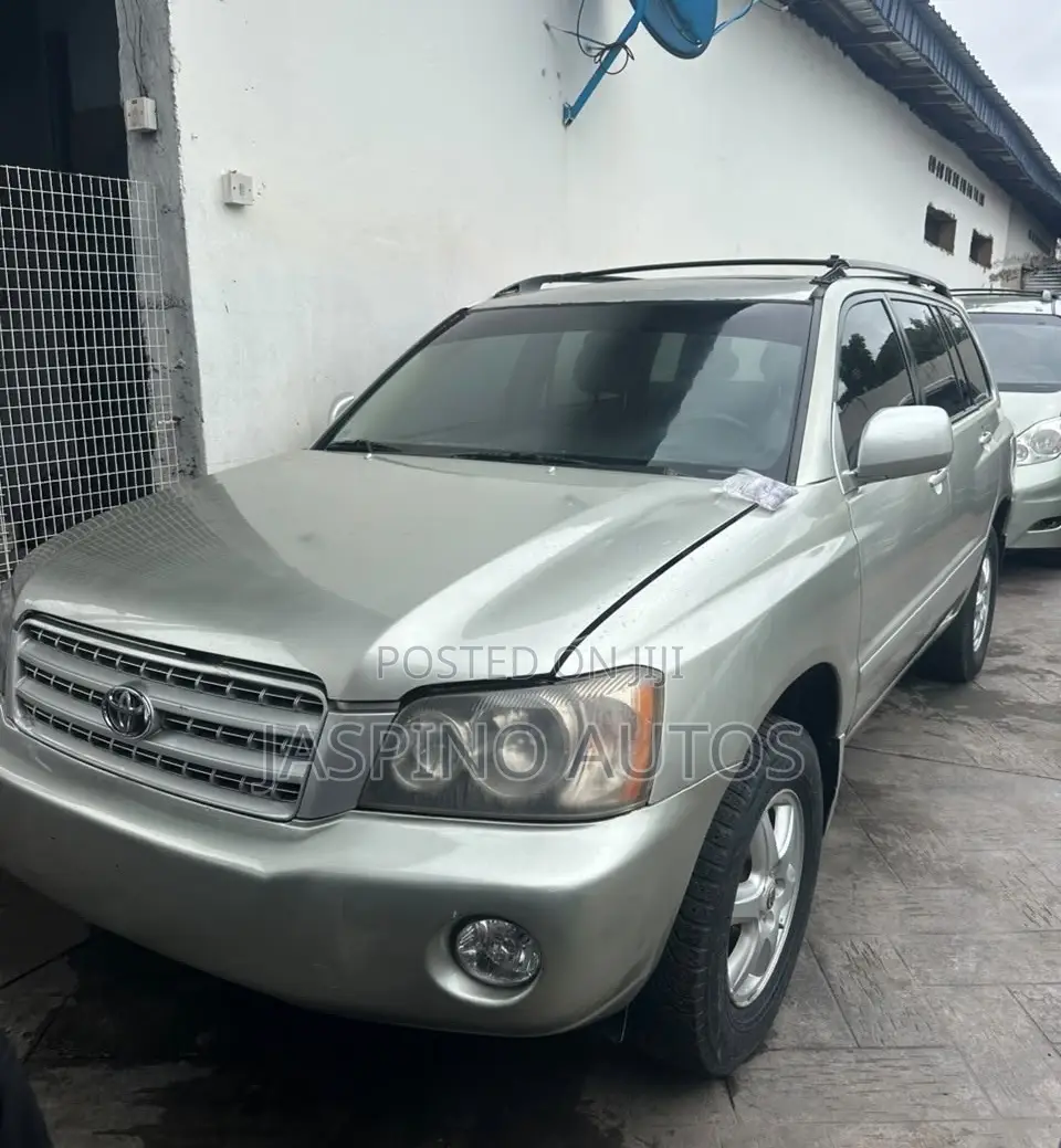 Toyota Highlander 2003 Silver
