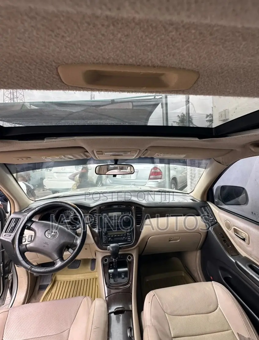 Toyota Highlander 2003 Silver