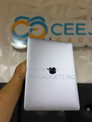 Laptop Apple MacBook Air 2020 M1 16GB Apple M1 SSD 256GB