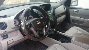 Honda Pilot 2010 Gray