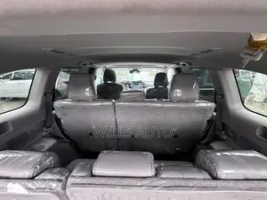 Toyota Highlander 2018 Silver