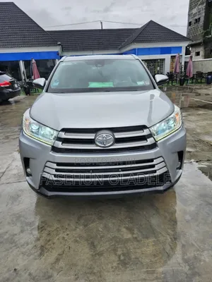 Toyota Highlander 2018 Silver
