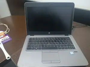 Laptop Howard 8GB Intel Core i5 HDD 128GB