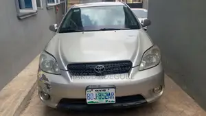 Toyota Matrix 2004 Silver