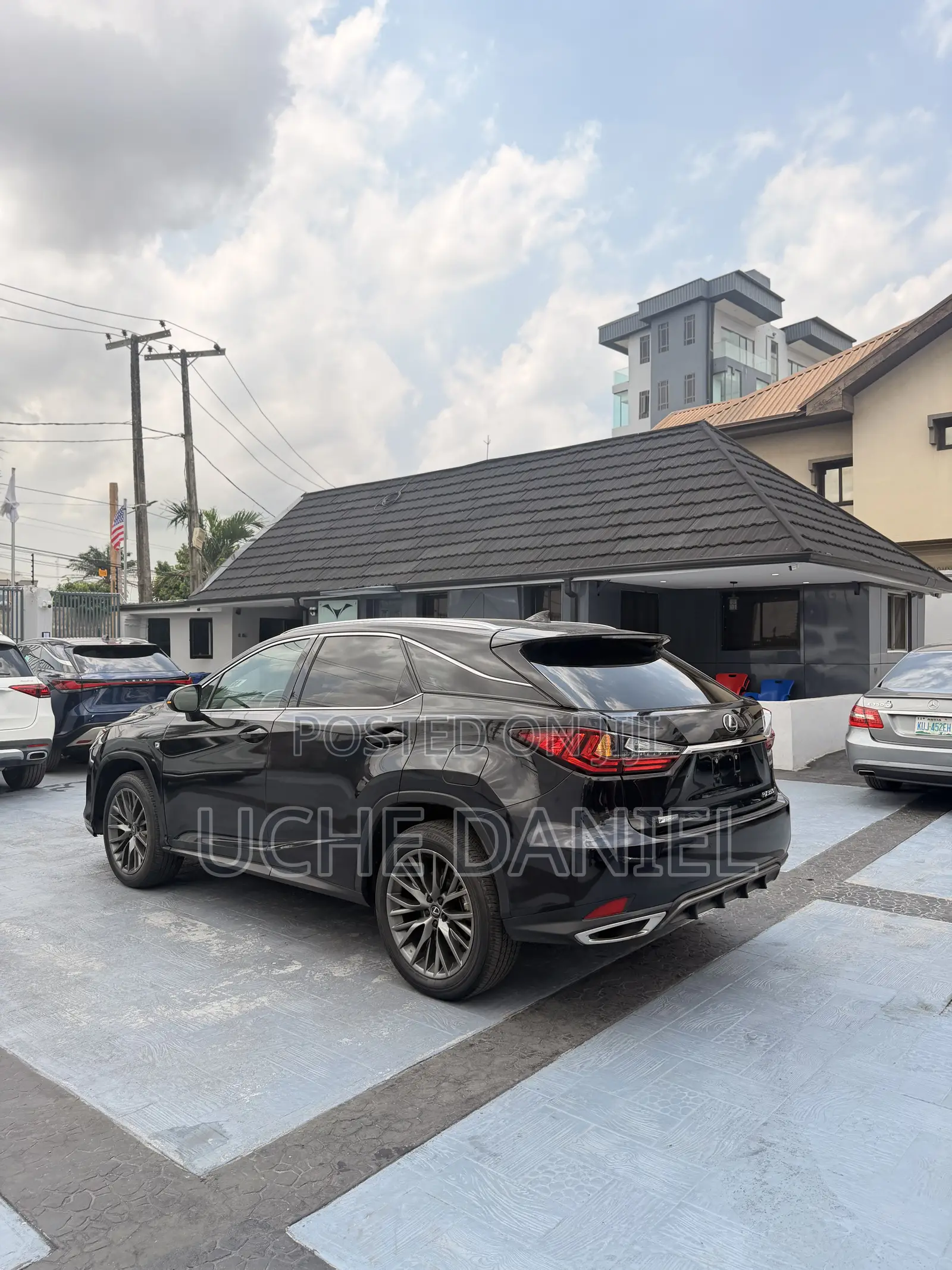Lexus RX 2022 Black