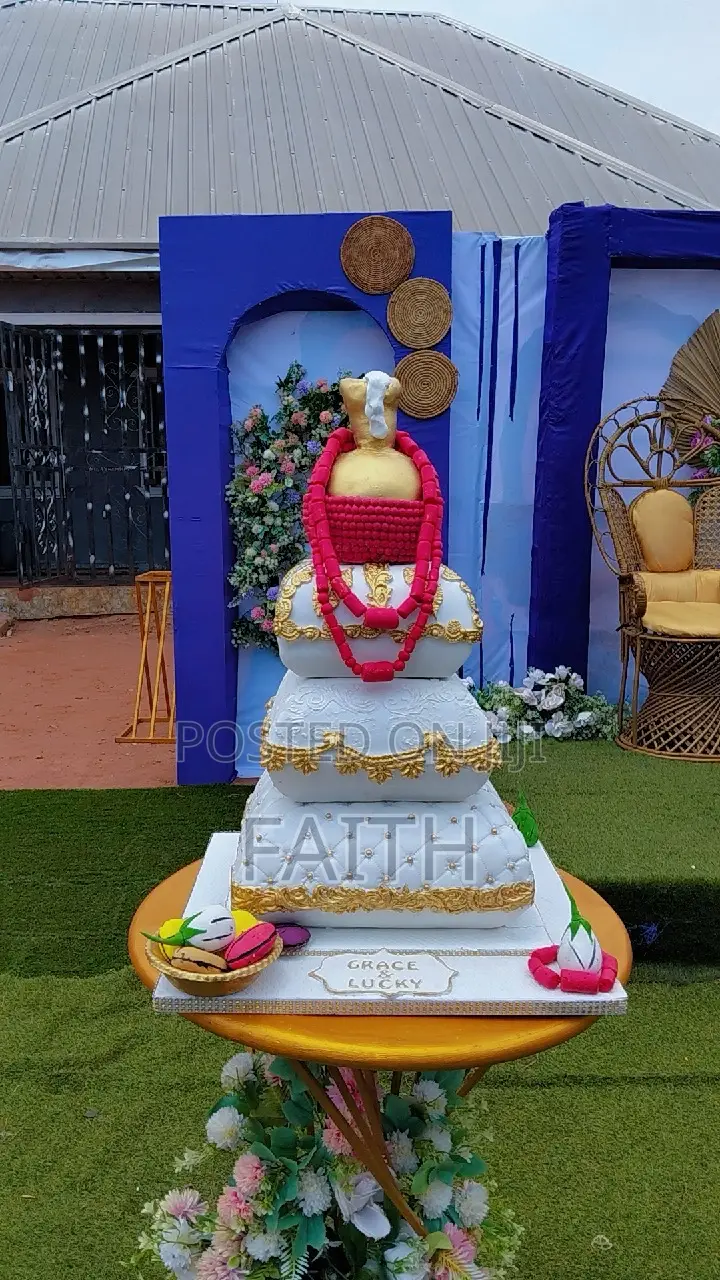 Cakes in Asaba