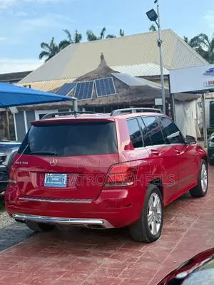 Mercedes-Benz GLK-Class 2015 Red