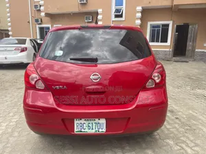 Nissan Versa 2012 Red