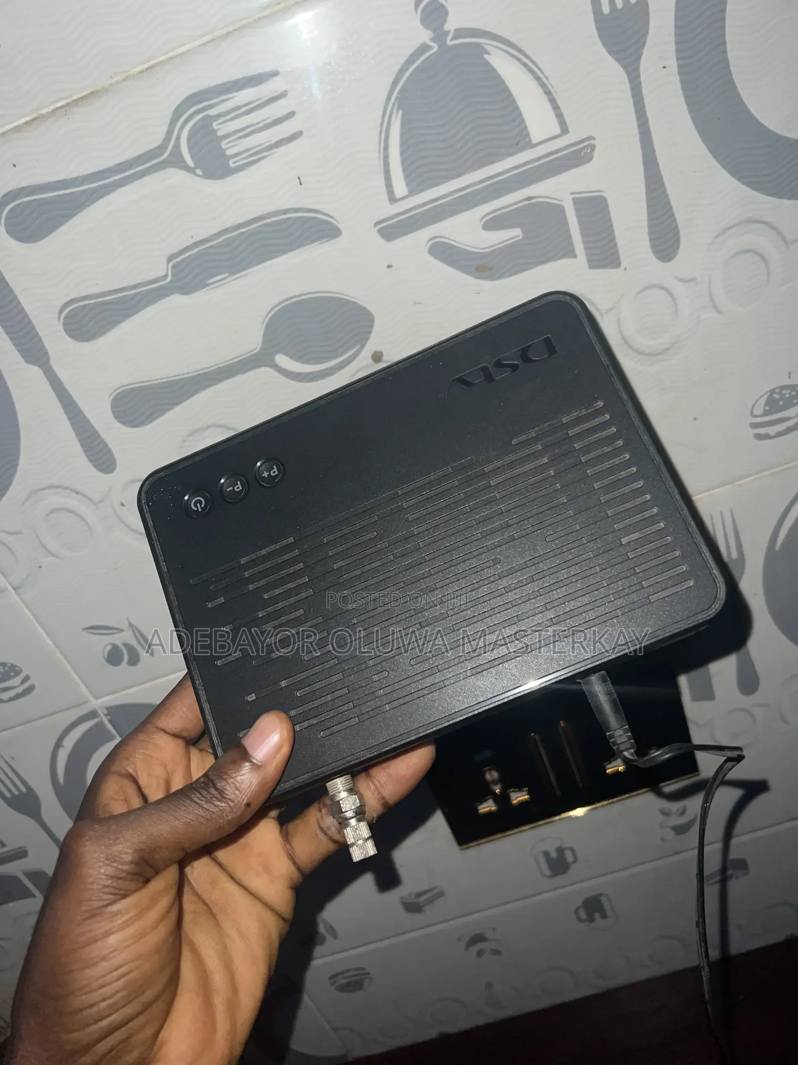 DSTV Decoder