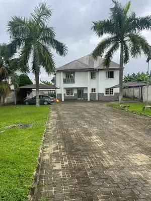 4bdrm Duplex in Akwa Savings And, Uyo for sale