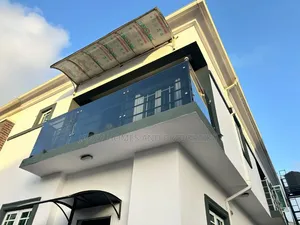 3bdrm Apartment in Ikota Villa Estate for rent