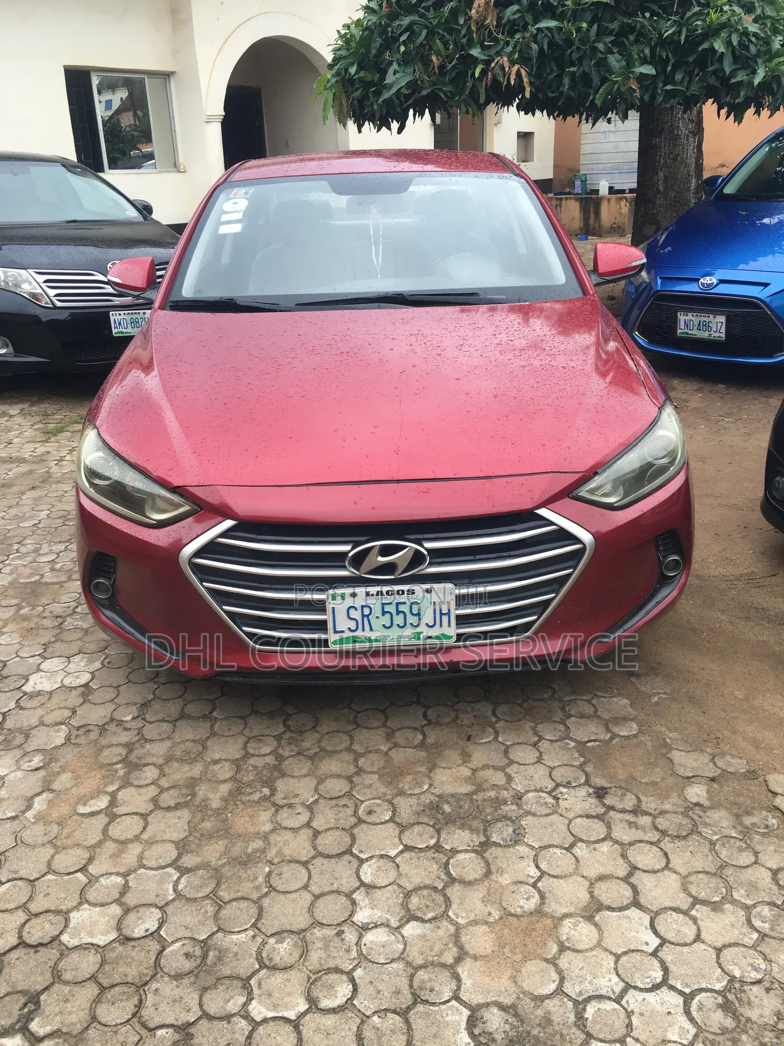 Hyundai Elantra 2017 Red