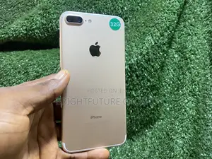 Apple iPhone 7 Plus 32 GB Gold