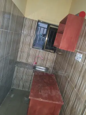 1bdrm Room & Parlour in Oyo, Akala Express for rent