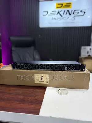 Behringer U-Phoria Umc1820 Audio Interface With 18 Input and 20 Output