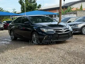 Toyota Camry SE 4dr Sedan (2.5L 4cyl 6A) 2016 Black