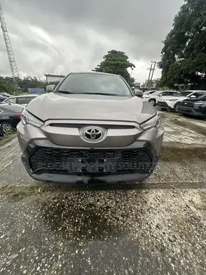 Toyota Frontlander 2023 Gray