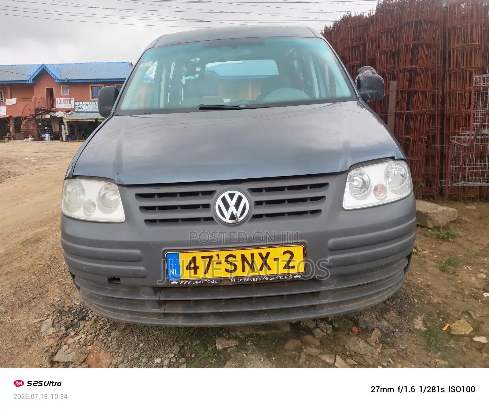 Volkswagen Caddy 2009 Gray