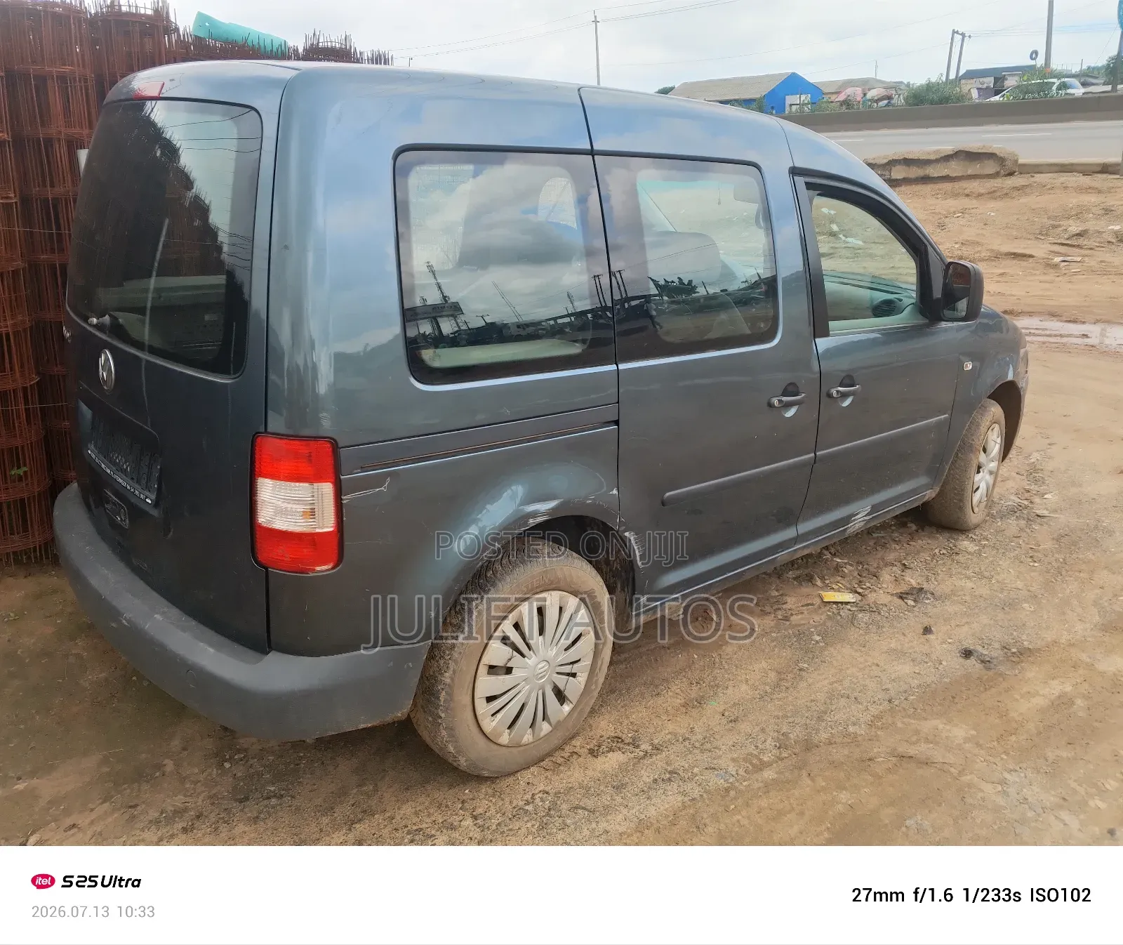 Volkswagen Caddy 2009 Gray