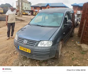 Volkswagen Caddy 2009 Gray