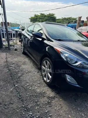 Hyundai Elantra 2013 Black