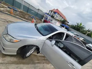 Toyota Camry 2010 Silver