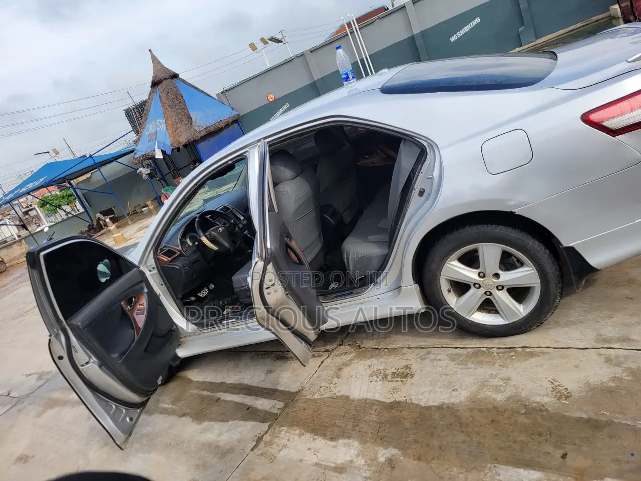 Toyota Camry 2010 Silver