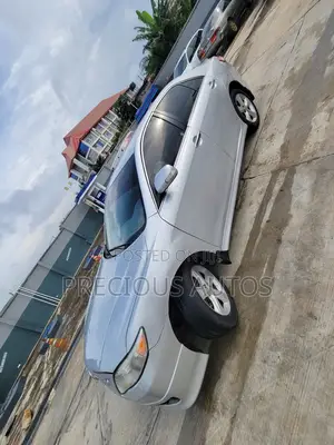Toyota Camry 2010 Silver