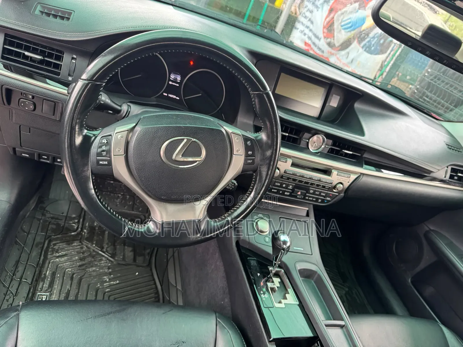 Lexus ES 2015 Red