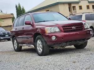 Toyota Highlander 2004 Maroon