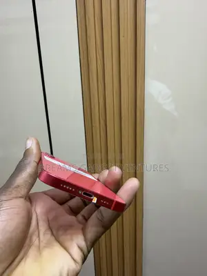 Apple iPhone 12 128 GB Red