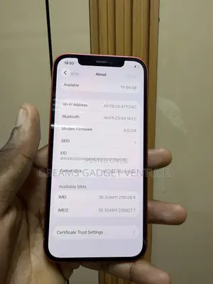 Apple iPhone 12 128 GB Red