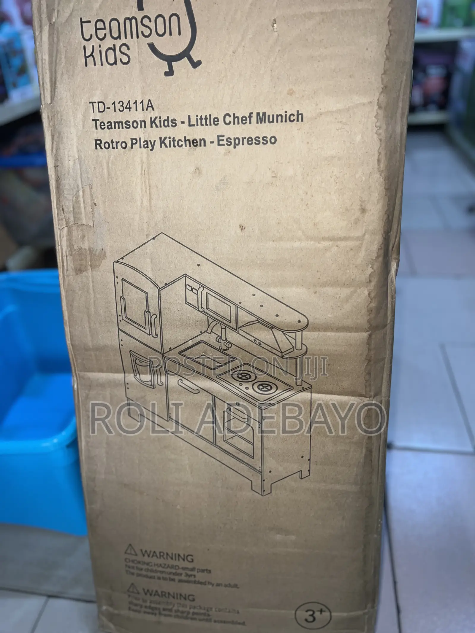 Kids Retro Play Kitchen