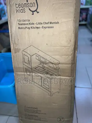Kids Retro Play Kitchen