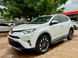 Toyota RAV4 2016 White