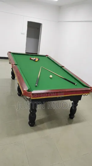 9ft Billiards Pool Table
