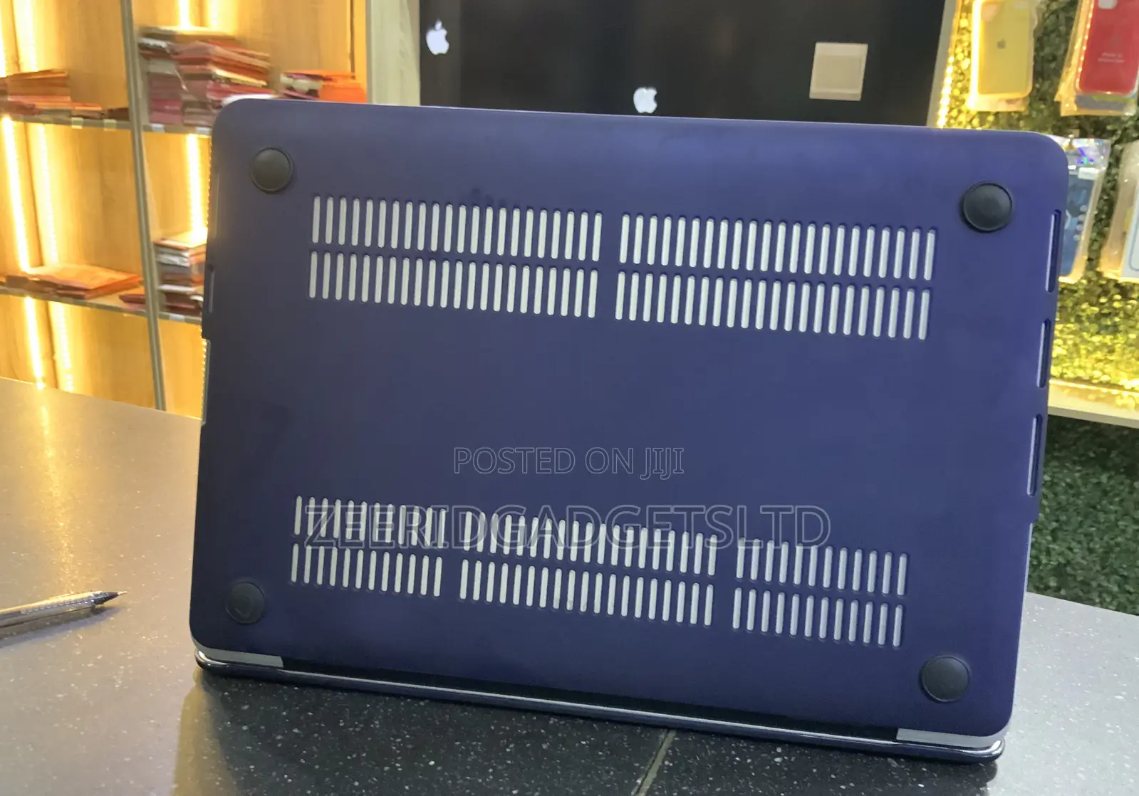 Laptop Apple MacBook Pro 2015 8GB Intel Core i5 SSD 128GB